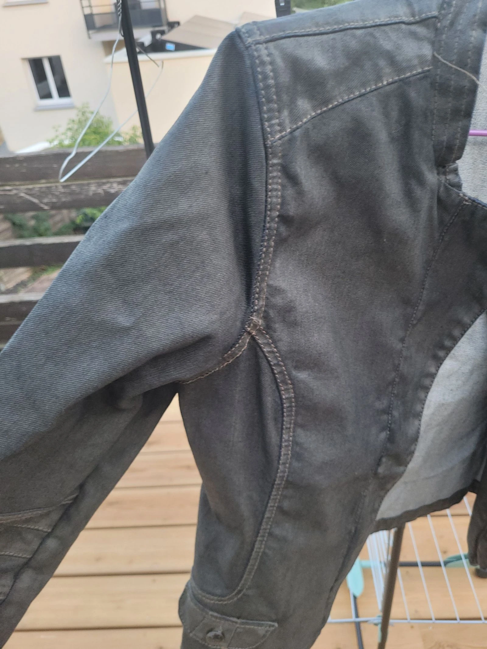 Coated jacket – photo 3